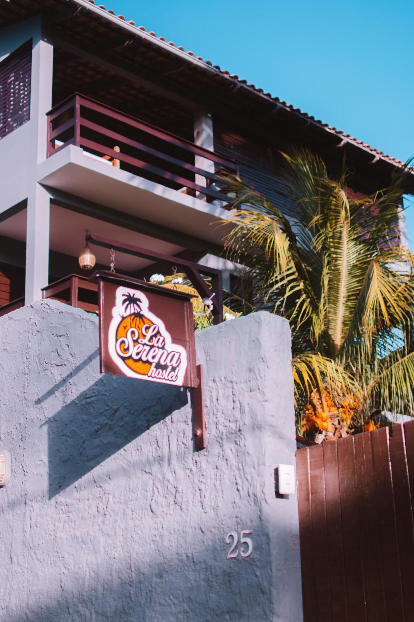 La Serena Hostel Praia de Pipa Exterior photo